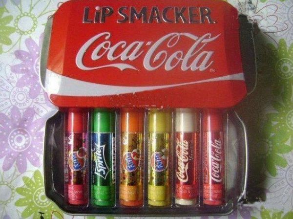 Novidade! Promoção Latinha Da Coca Cola Com 6 Lip Balm